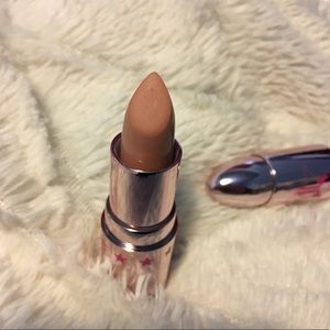 LE Summer Jeffree Star lipstick